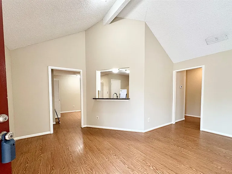 3511 Palm Grove Dr — Photo 3