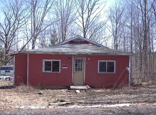 122 Hickory Rd, Oxford, NY 13830