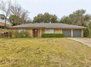 5229 Winifred Dr, Fort Worth, TX 76133