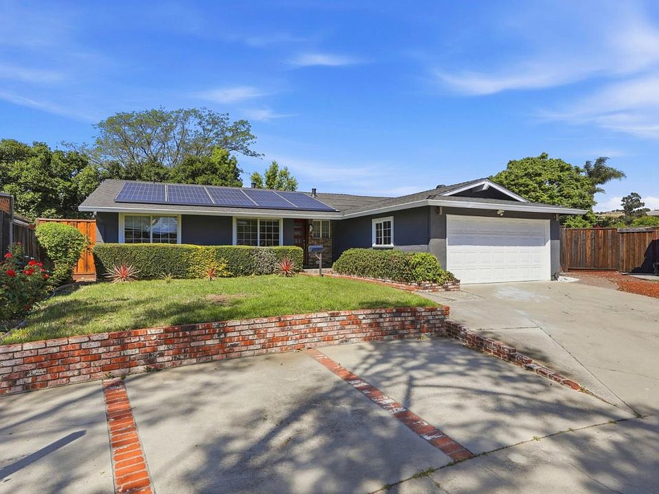 1st image of 795 Nokomis Dr