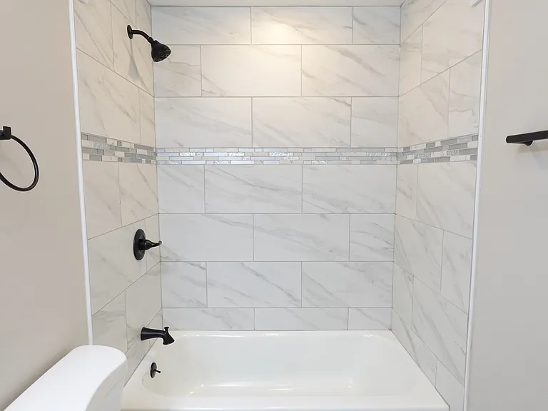 111 W Green Meadows Blvd — Photo 17