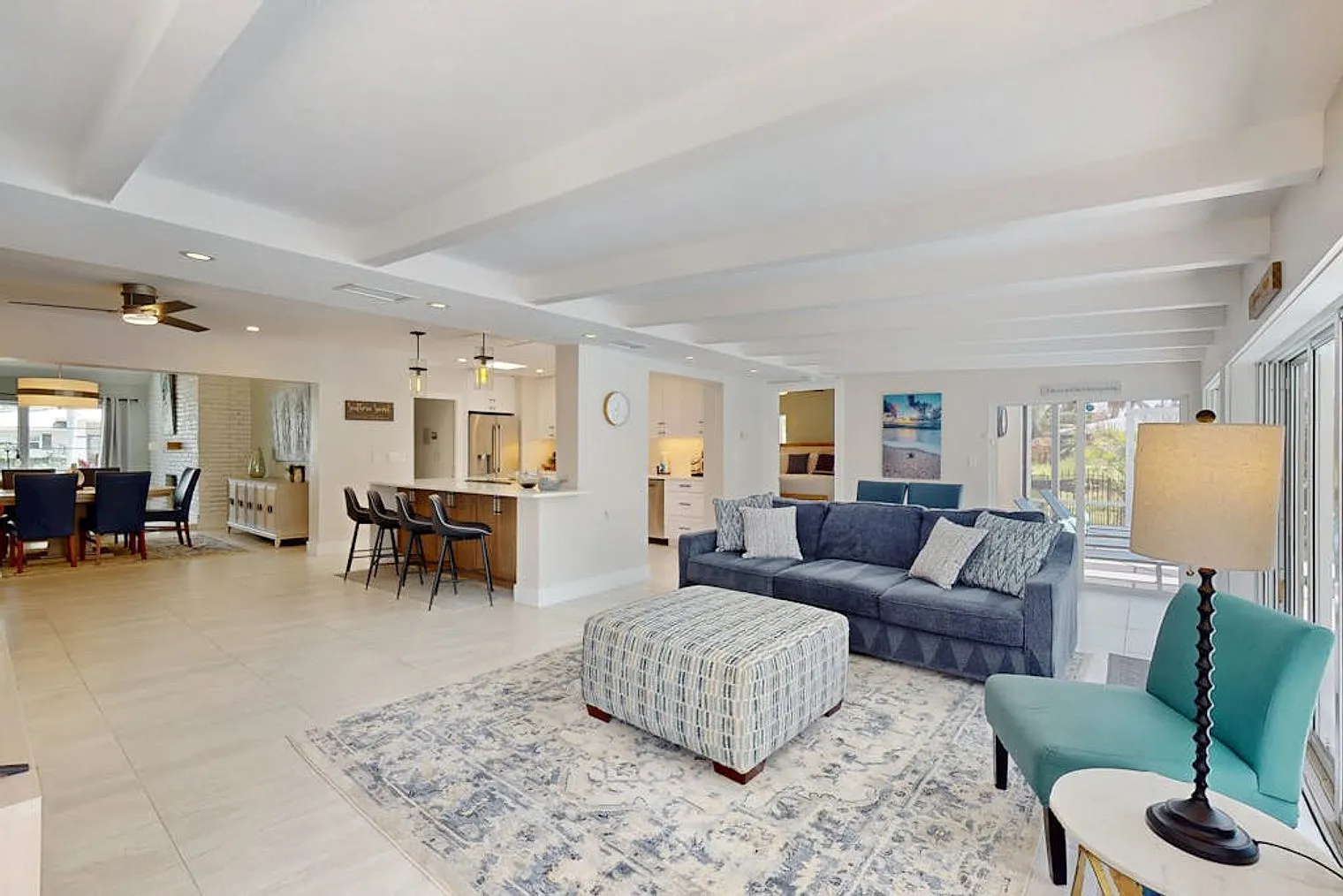 3 bed, 3.0 bath, 2088 sqft, $7,655 — Photo 2