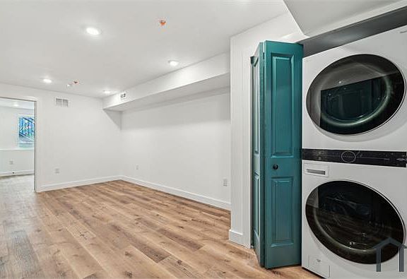 5th image of 2616 N 11th St #1