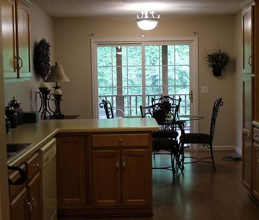 4th image of 22 Kriswood Dr #22