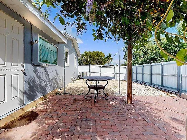 15704 SW 302nd Ter — Photo 25