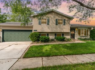 3319 Cathy Dr, Joliet, IL