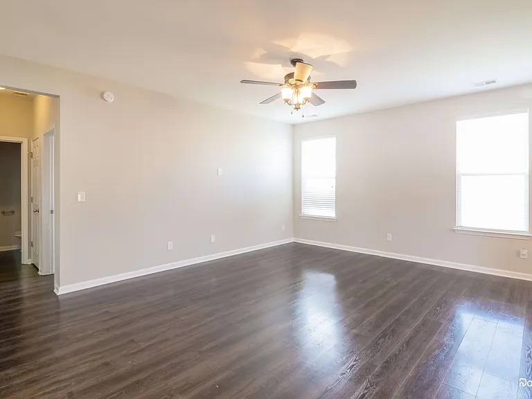 601 Ravens Wood Rd — Photo 7