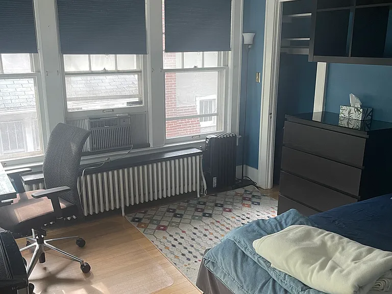1421 W Huron St — Photo 21