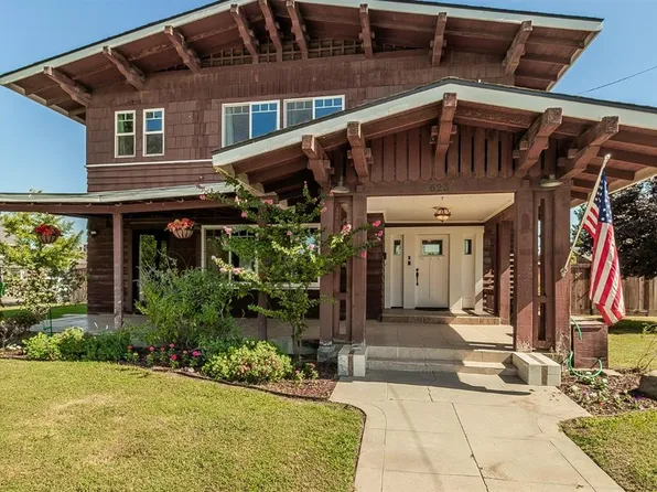 623 E Merced St, Fowler, CA 93625