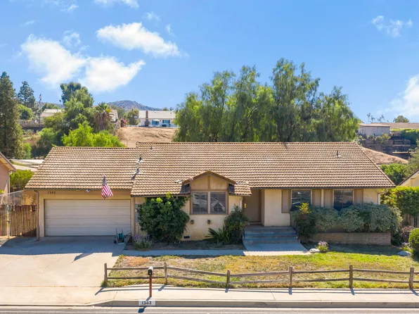 1342 Mellow Ln, Simi Valley, CA 93065