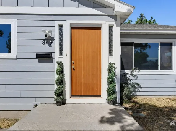 845 N 7 E, Mtn Home, ID 83647