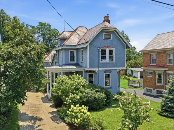 3025 Montana Ave, Cincinnati, OH 45211