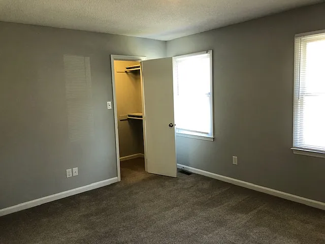 4400 Graceland Ct #4400 — Photo 26