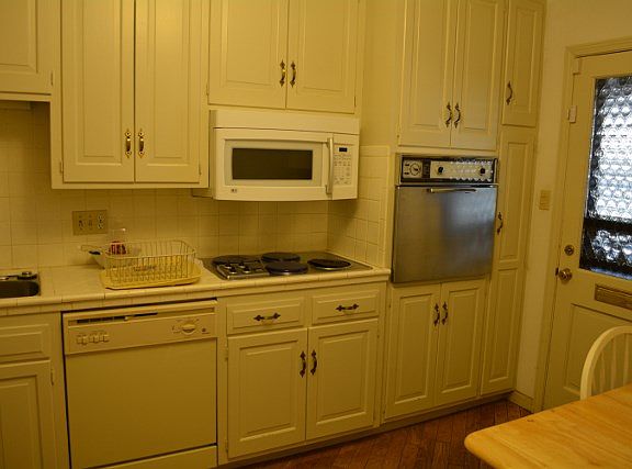 5th image of 8357 Somerset Dr