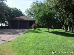 645 E 35th St S, Wellington, KS 67152