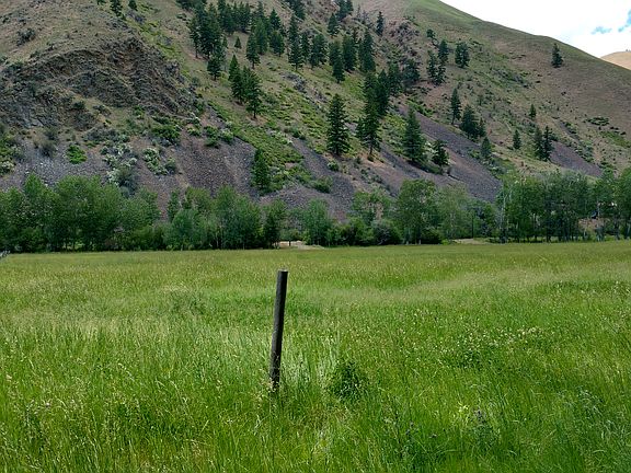 5th image of 2109 Highway 93 N