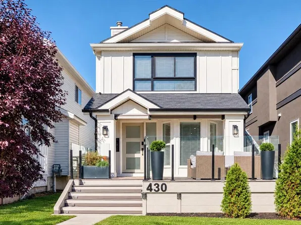 430 S 56th Ave SW, Calgary, AB T2V 0G5