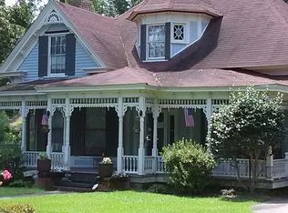 105 N Outerbridge St, Robersonville, NC 27871