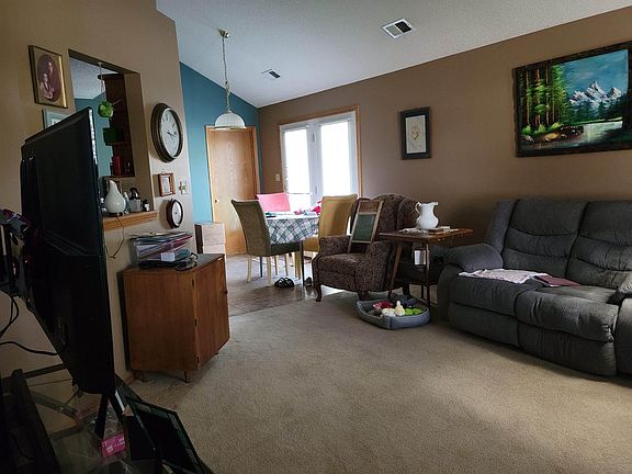 3rd image of 3439 Woodduck Way