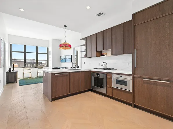 85 Jay St #7F, Brooklyn, NY 11201