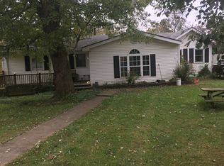 6045 Olin Rd, Brandenburg, KY 40108