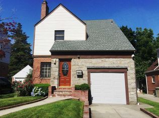 7642 175th St, Fresh meadows, NY 11366