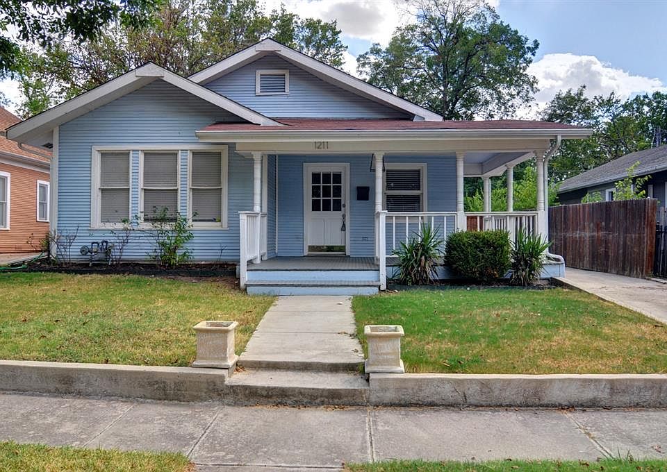 1st image of 1211 Hawthorne Ave