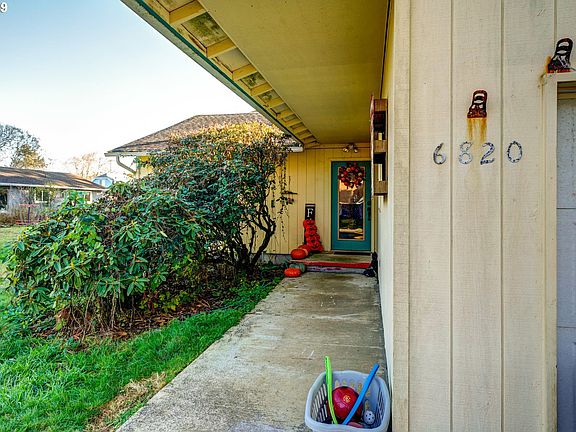 3rd image of 6820 Salal Ave
