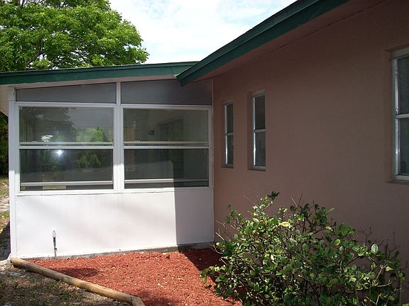 EXTERIOR VIEW OF FLORIDA ROOM