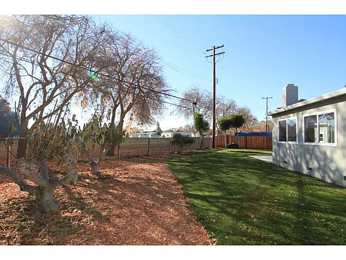 2045 Larsen Ct Photo 1