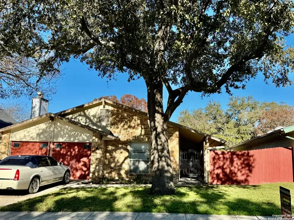 113 ANDORRA DR, Universal City, TX 78148