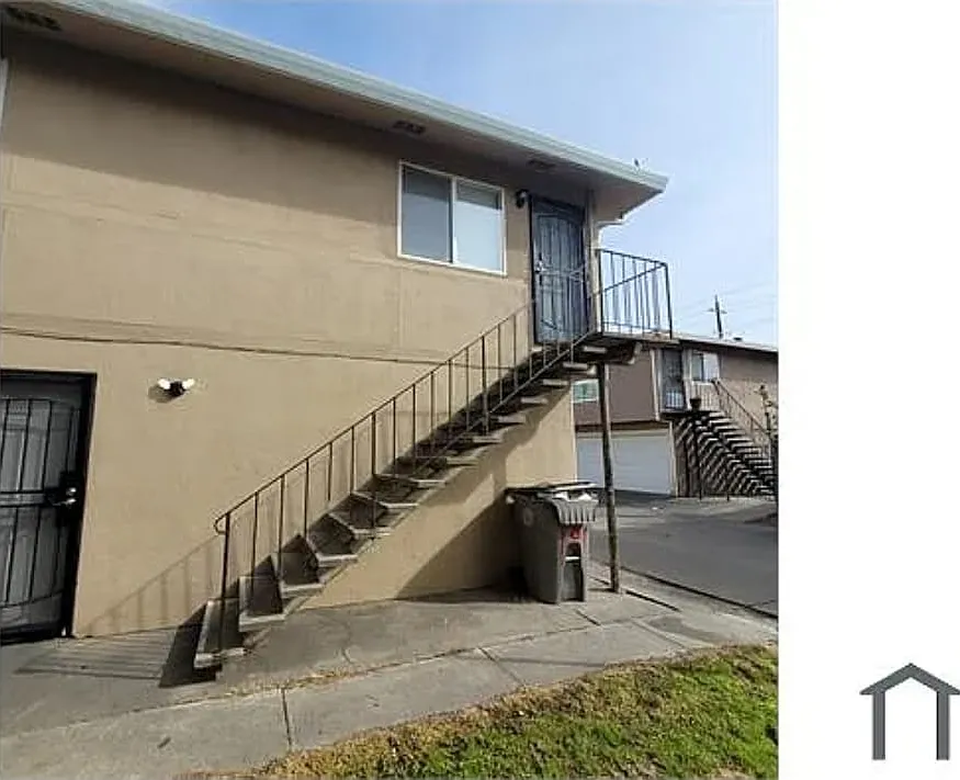 Townhouse for rent — Photo 3