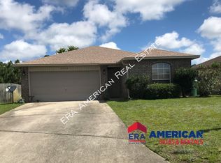 7974 Herzog Ct, Navarre, FL 32566