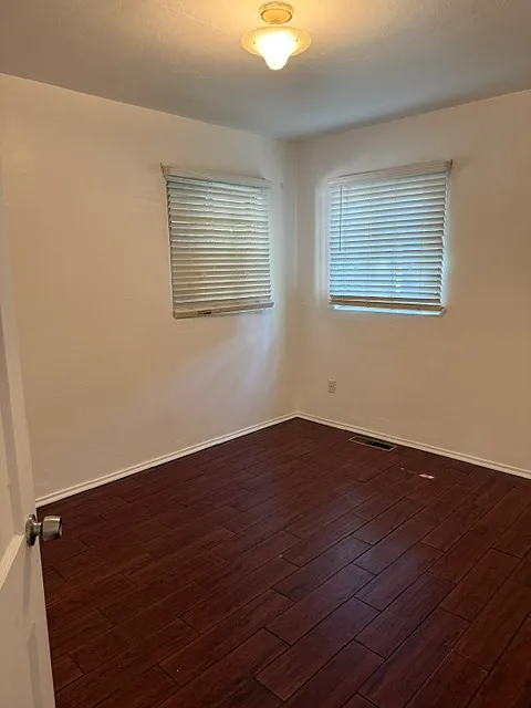 2 bed, 1142 sqft, $1,500 — Photo 2