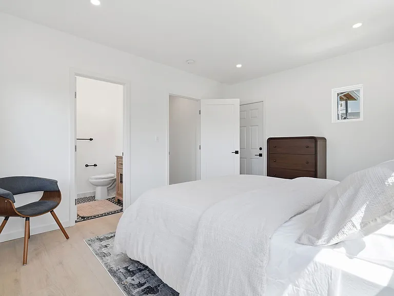 225 Wheeler Ave — Photo 14