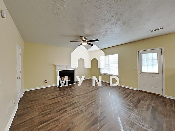 2nd image of 3021 Stonebridge Creek Dr