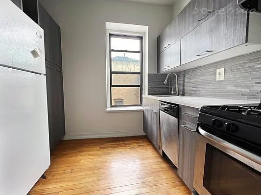 Rented by Bohemia Realty Group | media 3