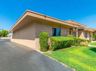 10014 W Hawthorn Dr, Sun City, AZ 85351