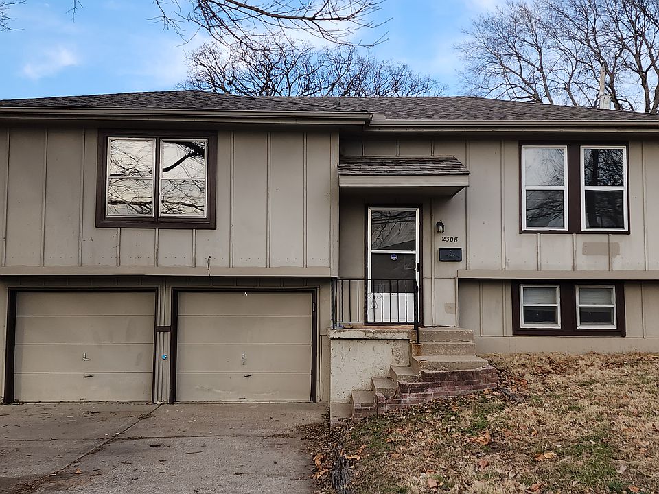 1st image of 2308 E 13th St
