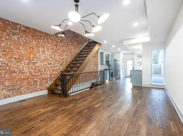 1609 N Dover St, Philadelphia, PA 19121