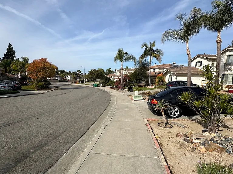1524 Saran Ct — Photo 18