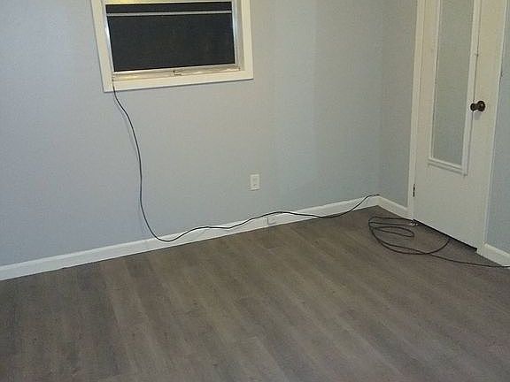 2nd image of 3307 Memphis Ave