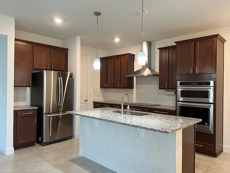 7401 Alpine Butterfly Ln — Photo 4