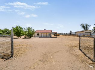 2060 W Avenue M8, Palmdale, CA 93551