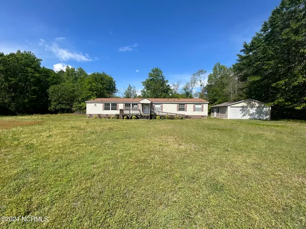 421 S Zoo Road, Roanoke Rapids, NC 27870