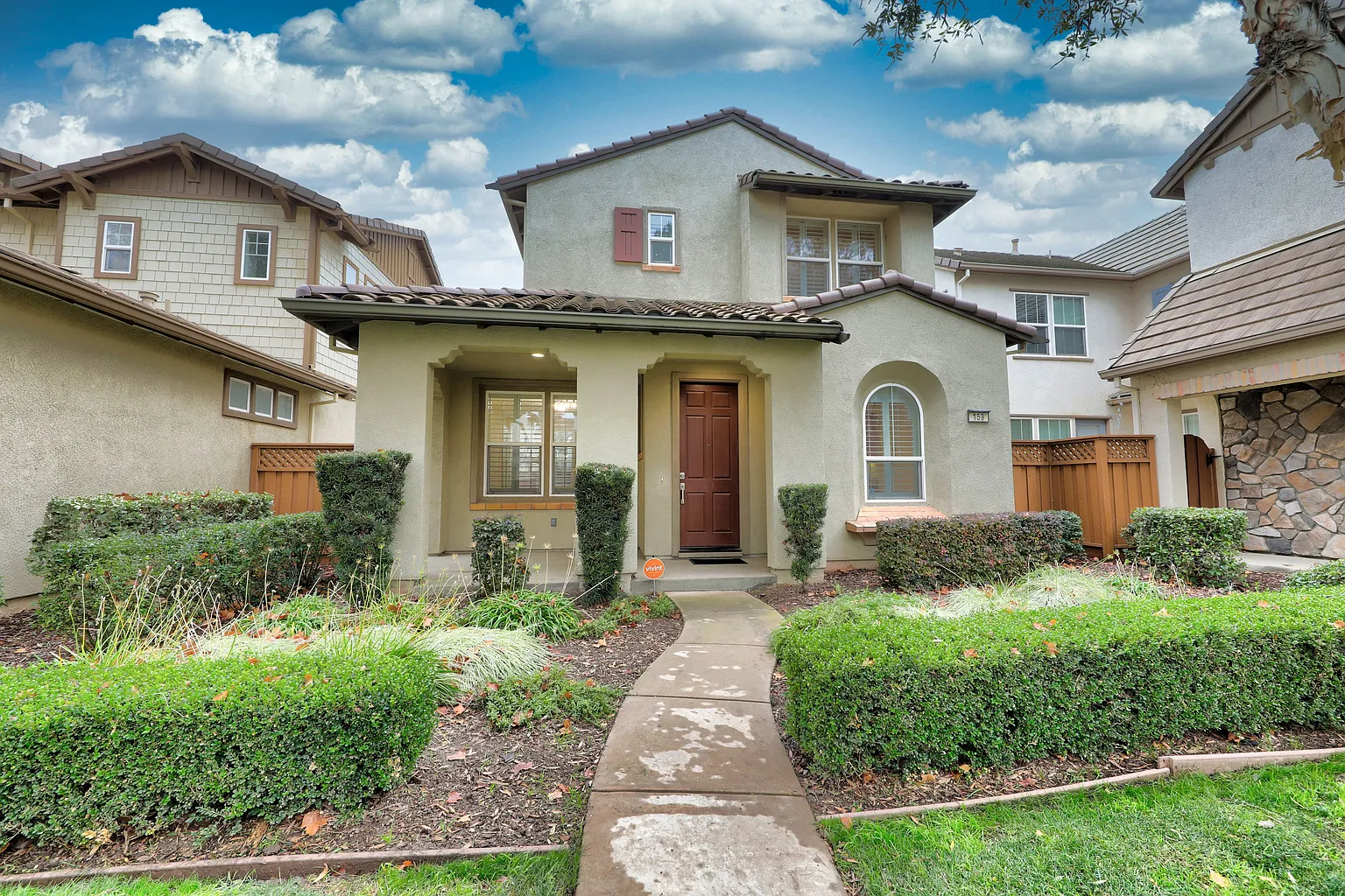 159 W Santa Cruz Way photo 1