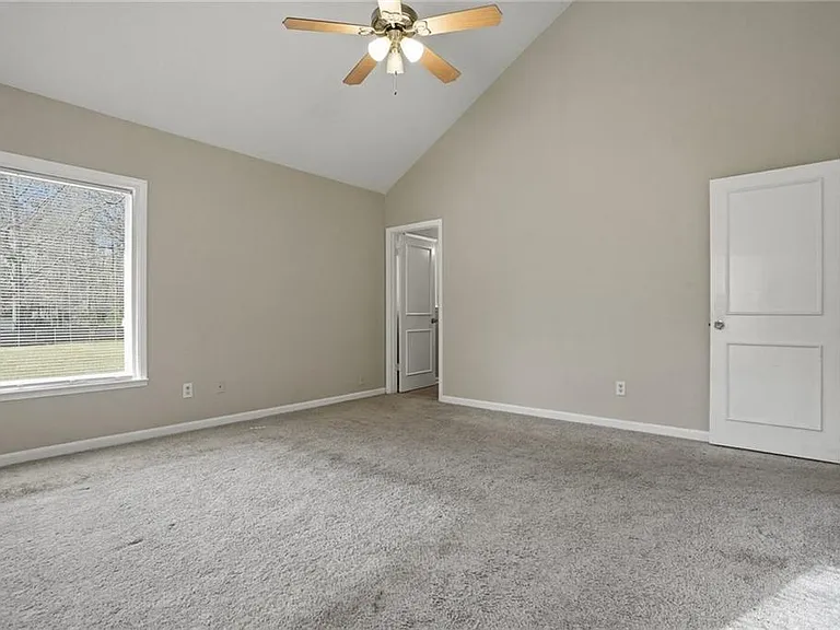 161 Brookfield Dr — Photo 17