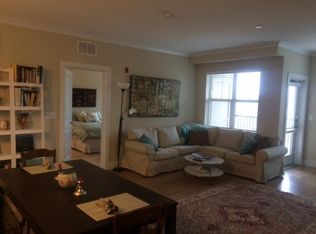 120 Holling Dr, Frederick, MD 21701