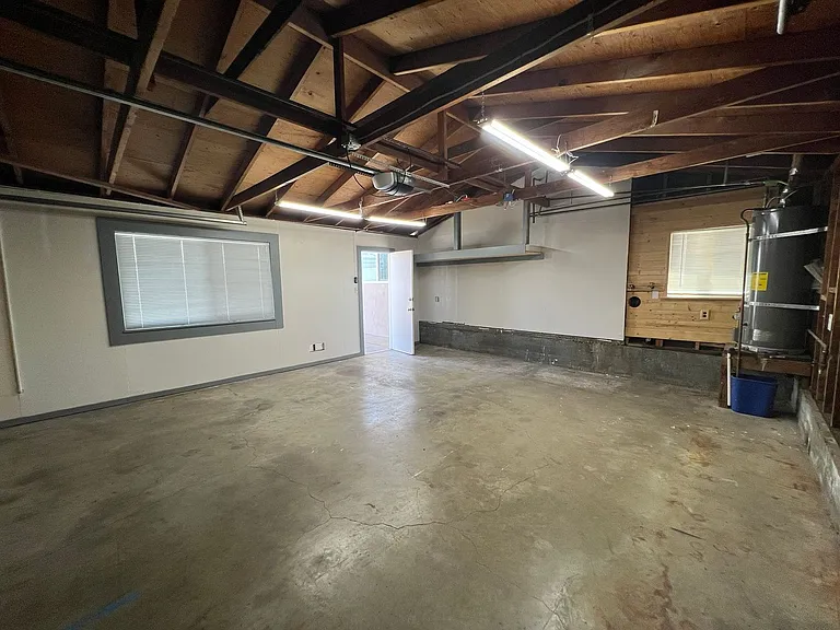 1250 Bolton Dr — Photo 19