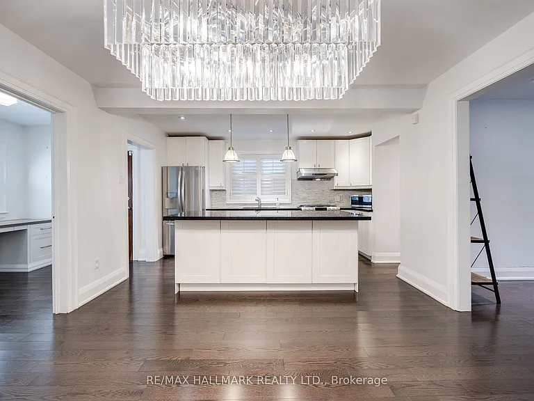 15 McNairn Ave — Photo 17